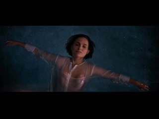 Натали портман люси в небесах / natalie portman lucy in the sky ( 2019 )