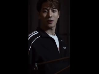 [weibo] 190409 adidasoriginals 22 after wearing nitejogger, team wangs jiaer has new m