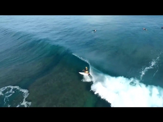 Kaloea surfer girls destination mentawai wavepark (4k drone)