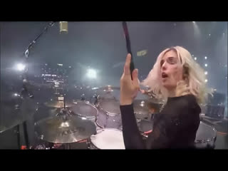 Shania twain "that don't impress me much" elijah wood drum cam barretos, brazil 2018