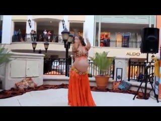 Portia of belly motions dances at 9 months pregnant! 8738