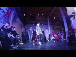 Александра Ивановскаямен порнофильмдерді қараңыз