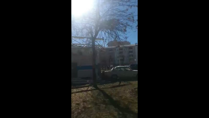 В центре казани рухнула стрела башенного крана