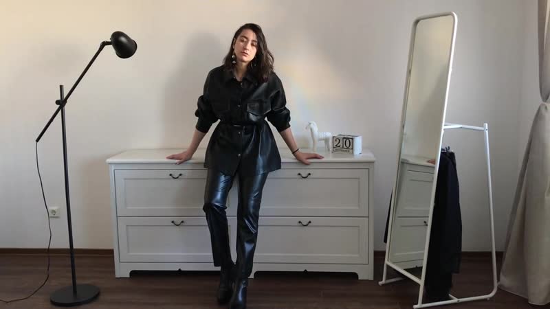 Кожаные брюки тренд 2019 2020 (5 стильных образов с кожаными брюками)