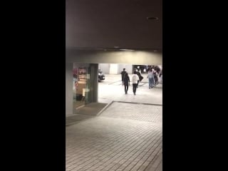 Haechan held doyoung up and spun him around😱