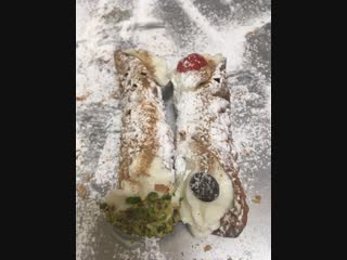 Sicilia vera cannoli con la ricotta