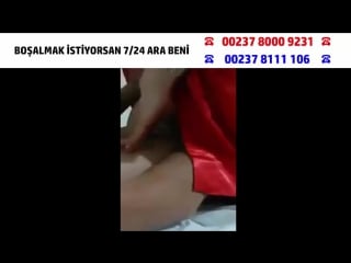 Canlı yayında 2 kız 1 erkek grup yapıyolar kızlar birbirini yalıyor (türk porno) (peri̇scope i̇fşa)