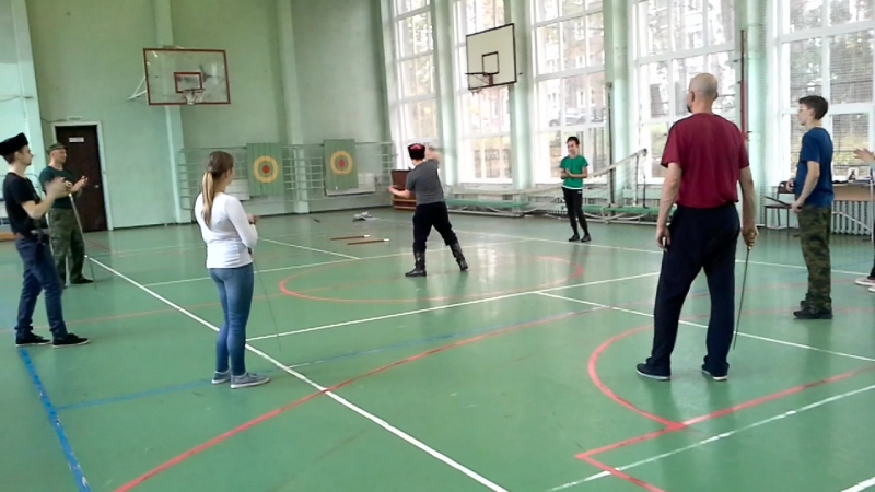 Тренироа воспитанников хутора "джигитка,1,2 шашки,элементы танца",шк №14,спортзал,08 10 17г