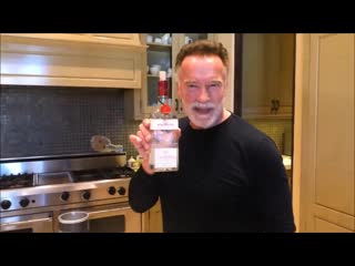 [мои гениальные божественные мысли] секретный рецепт протеинового коктейля от арнольда шварценеггера