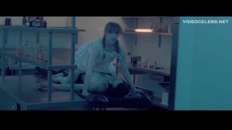 Харриет невилл / harriet neville pink and blue ( 2013 )