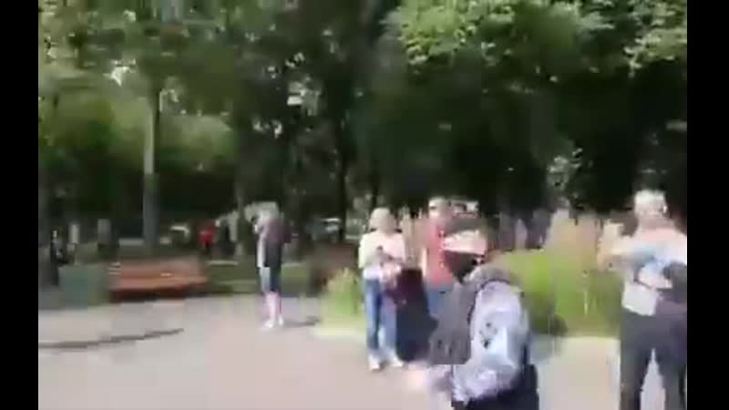 Это не детей ломать и кидать в воронки и даже не женщин просто вдв