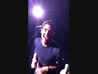 Tonight was a dream! thank you london! lmdctour @darrencriss