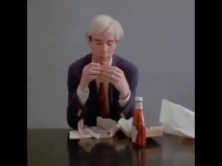 Andy warhol eating a hamburger (time lapse version)