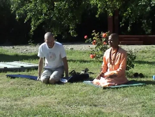 5 swami samarpanananda saraswati asanas and pranayama practice