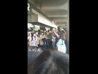 190615 김포공항 입국 이준기