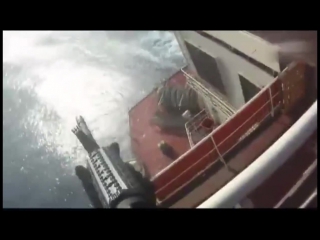 Private security guards shoot somali pirates