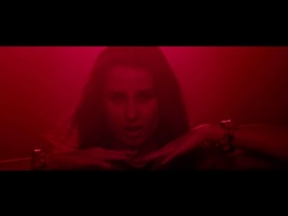 Juicy m need u around (feat esty leone)