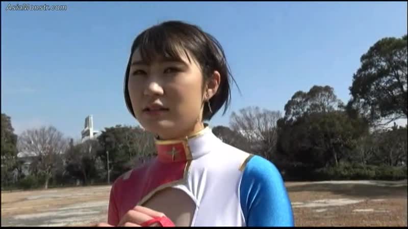 Zext 07 02 damaging heroine 07 space hunter astarion