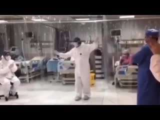 Iranian doctors & nurses dancing for corona virus patients