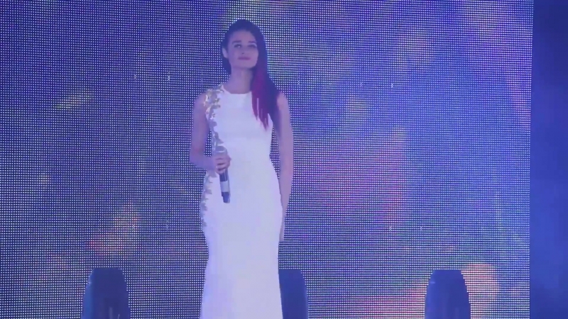 Гульназ асаева жырлап яшик