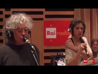 Stefano cenci con angelo branduardi e virginia raffaele (1)