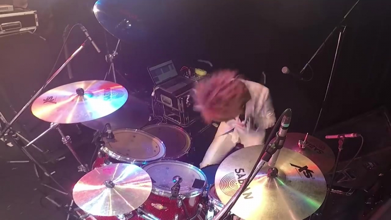 [jrokku] (vs) screw グラついた橋のド真中ビビった俺は今日も渡れないのか…