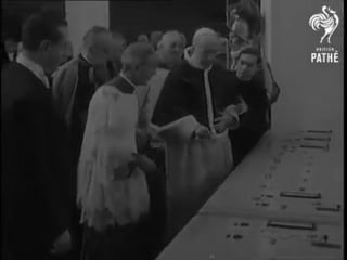 The world mourns the pope