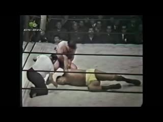 Bruno sammartino vs giant baba in jwa