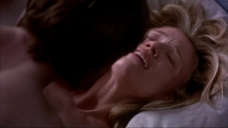 Епифанцев порно онлайн Үнді актері Митхун Чакрабортимен жыныстық қатынас