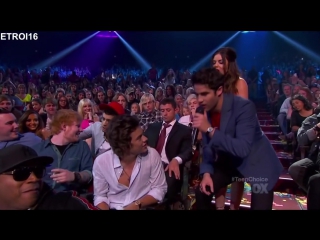 [full video] harry styles twerking at the 2013 tcas (hd)