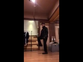 朝のお化粧配信見に来てくれてありがとう ささっと準備していってきま ...