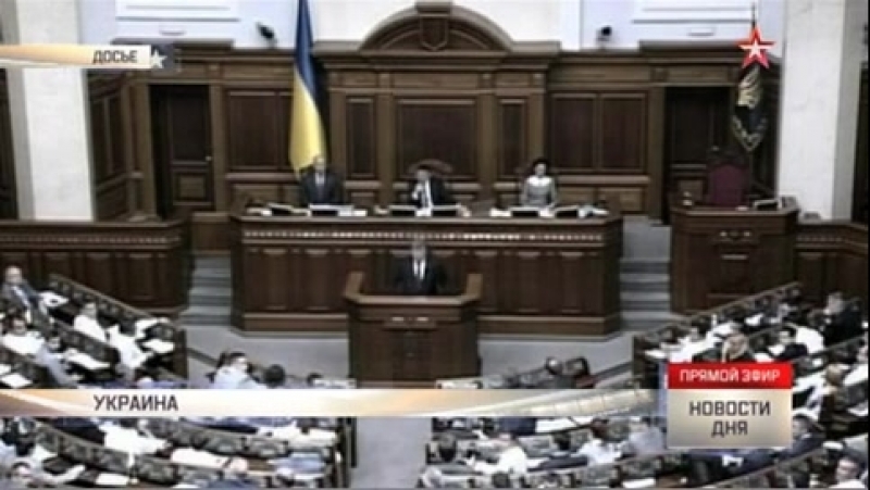 Порошенко рассказал, почему отменил поездку в лондон