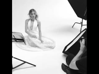 Set vibes with @sandrobaeblerphotographer 📸 dress by @milly || styled by @mrmontyjackson || hair by @bobbyeliot || makeup by @pa