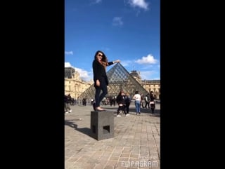 Merci beaucoup mon ami париж 10 09 2017