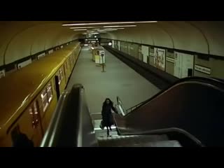 Possession (1981) scary scene on the subway