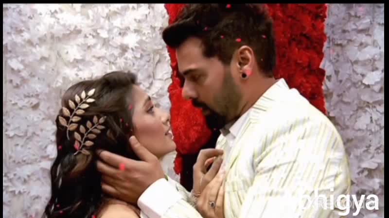 Abhi and pragya dance performance in zee rishtey award