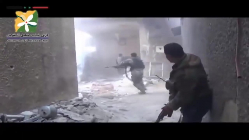 Сирия палестинские группирои совместно с сно ведут бои по вытеснению боевиков даиш из лагеря ярмук 2015