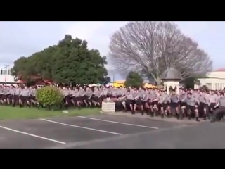 Incredible moment an entire school of boys break into emotional haka at the fune