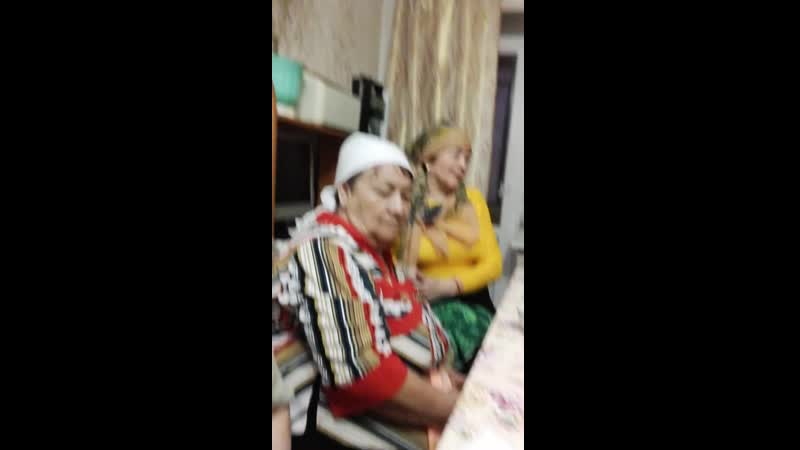 Зәйтүнә апай