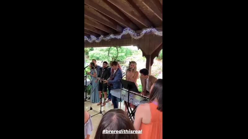 Video darren criss at brian merediths wedding via emma popes ig story