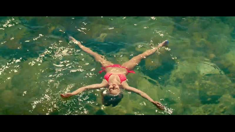 Юлия топольницкая в фильме "лови момент" (2019, антонина руже) hd 1080p голая? секси!
