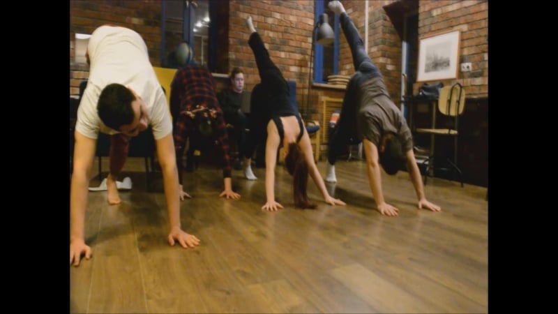 Йога с адиль