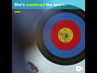 One of the world’s best student archers fires with her teeth