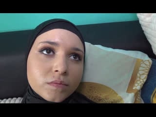 Porn she is 21 young Muslim woman afraid of sex porn hook up Muslim zeynep rossa 