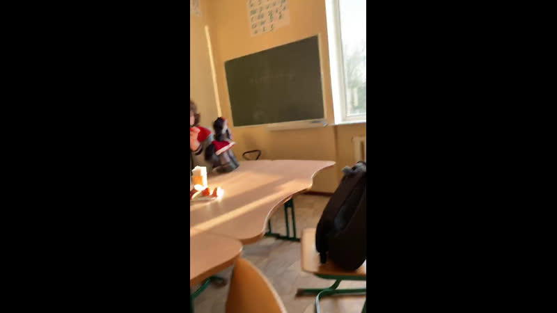 Чилим в пустой вип комнате