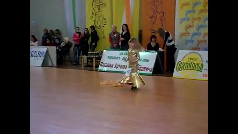 Romanenko anna with shawl ('jasmine' slavyansk) @ golden cup svyatogorsk'09 10516