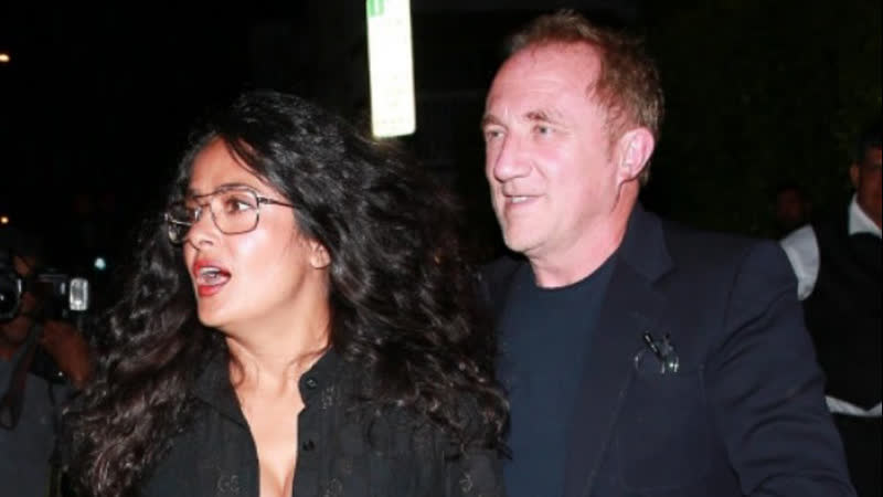 18/09/2019 | сальма хайек пино с супругом замечены в санта монике