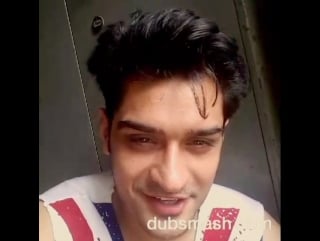 Suraj hua maddham chaand jalne laga aasmaan yeh haay kyon pighalne laga !! #fun #dubsmash i luv this song❤😘😘