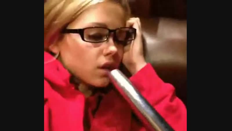 Береги телефон, если решишь пропылесосить сестру