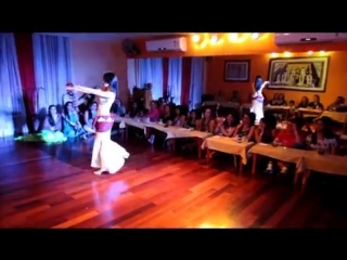 Anne d´angiolella bellydance + 'she' elvis costelo